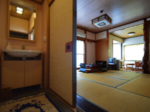 AIR QTR Art Residence